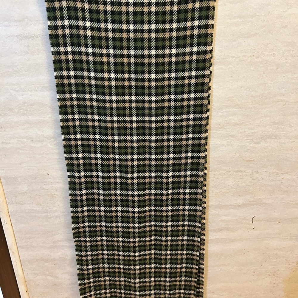 Steve Madden Plaid Scarf NWT Green & Black